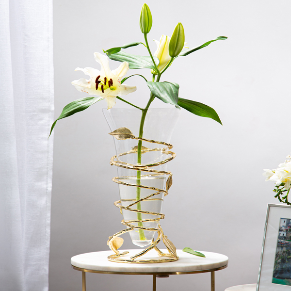 vase