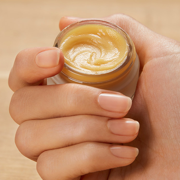 honey lip balm
