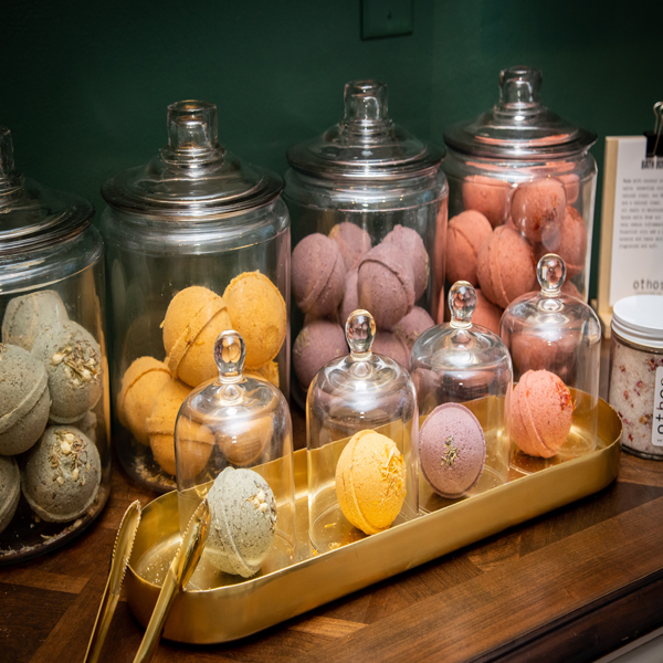 bath bomb